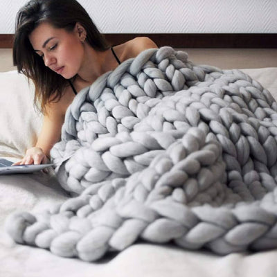 NEBULA STORE™  - COZY KNIT BLANKET