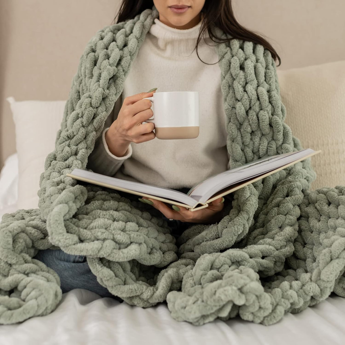 NEBULA STORE™  - COZY KNIT BLANKET